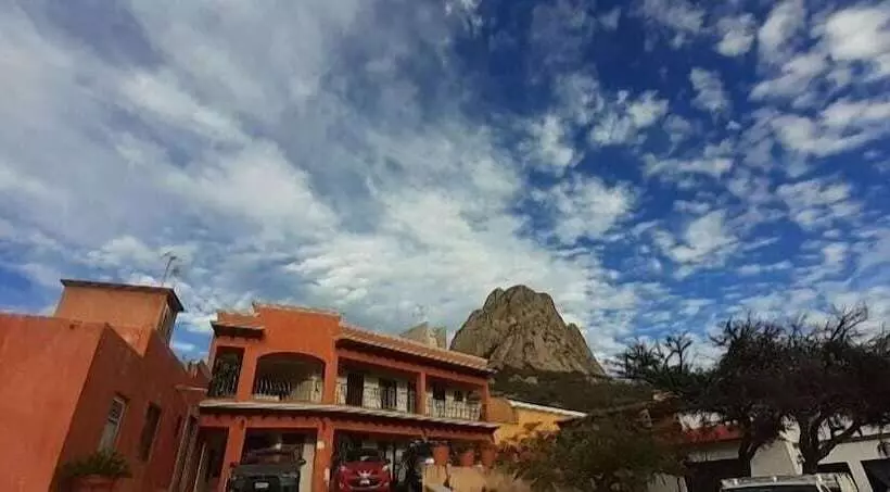 Hotelli Casa Cabrera