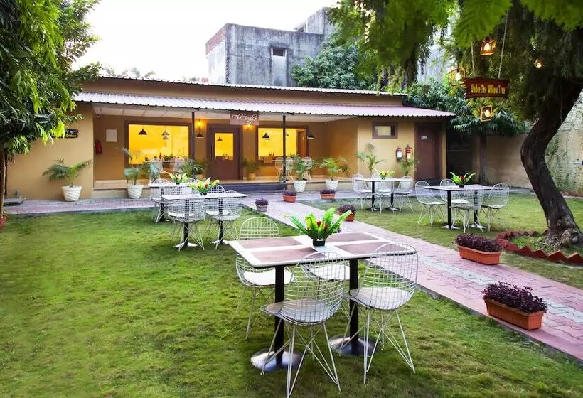 Hotelli Clarks Inn Dudhwa