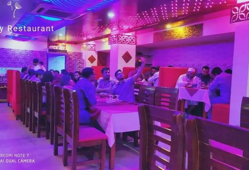 هتل Galaxy Resort