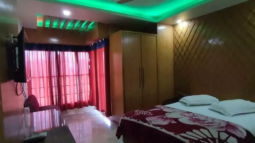 هتل Galaxy Resort
