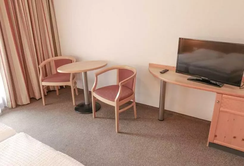 Hotelli Gasthof Pension Pichlernwirt