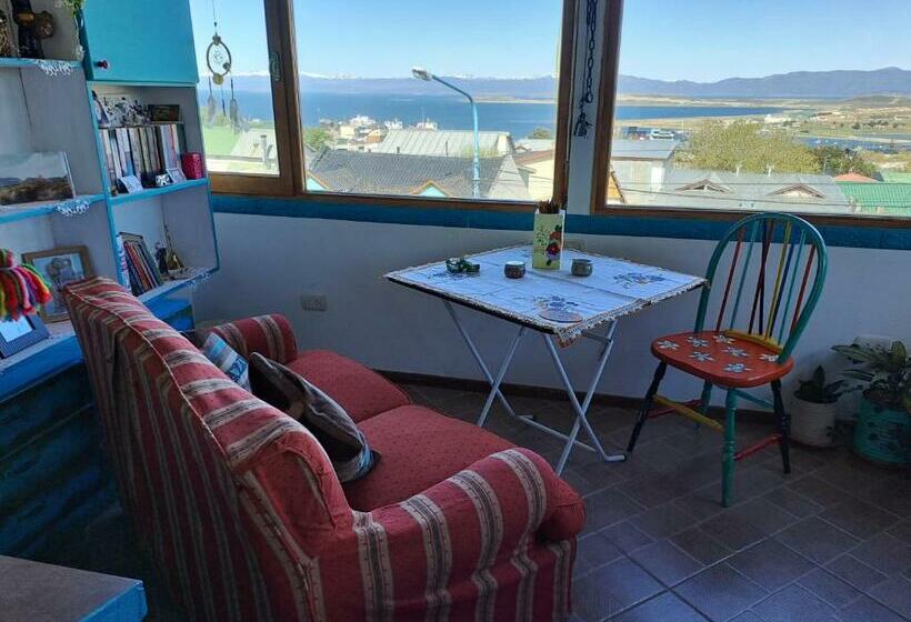 ペンション Alem Casa De Familia