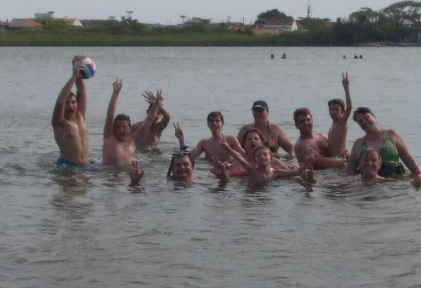 פנסיון Paraíso Dos Accácio