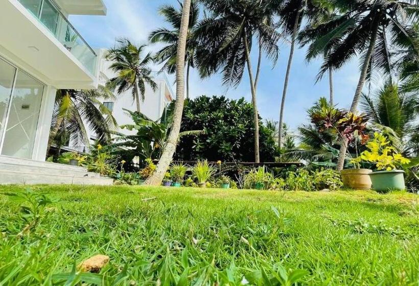 Pension Villa La Kurumba