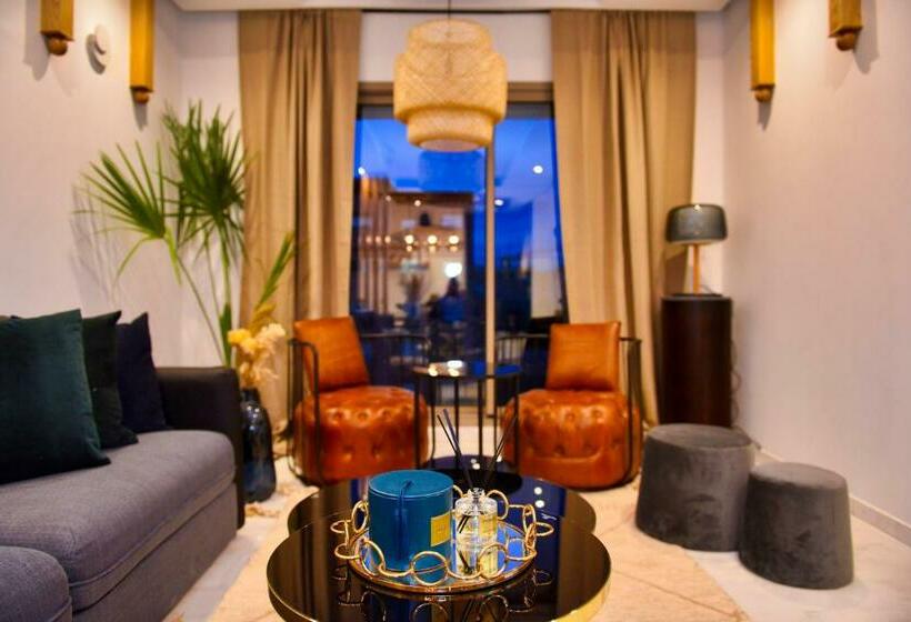 Appartement De Prestige Climatisé à L Hivernage 400m De La Gare