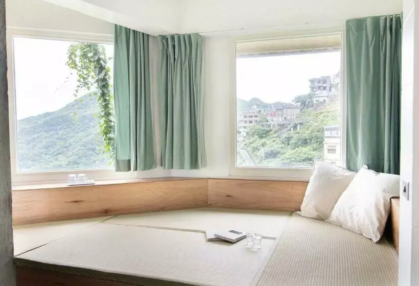 تختخواب و صبحانه Owlstay Jiufen Green Ray   故事所 山中夢遊 九份綠光