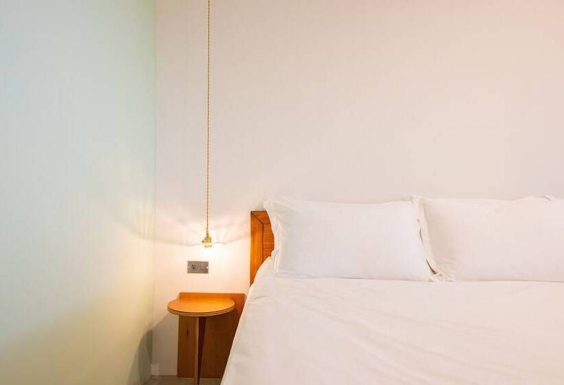 تختخواب و صبحانه Owlstay Jiufen Green Ray 故事所 山中夢遊 九份綠光