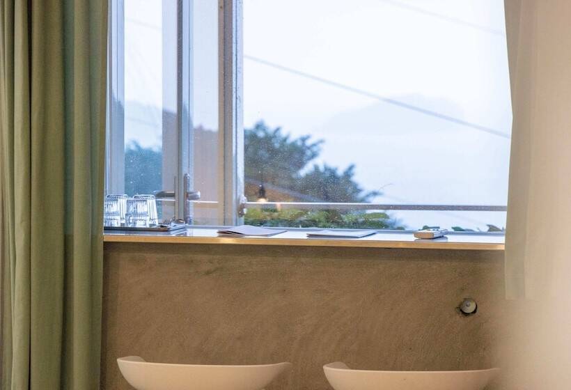 تختخواب و صبحانه Owlstay Jiufen Green Ray 故事所 山中夢遊 九份綠光