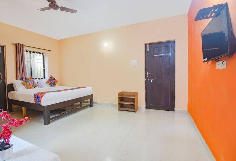 Отель Fabexpress Yash Prapti