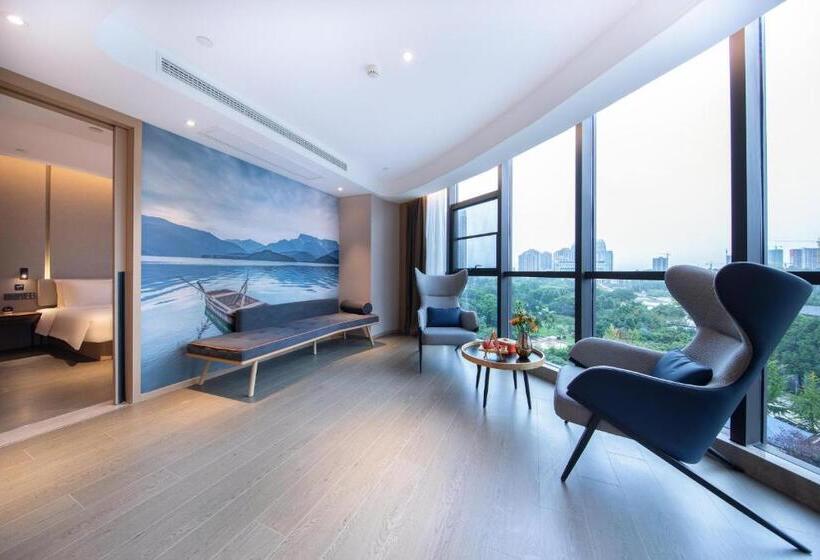 Atour Hotel Meishan Government Affairs Center