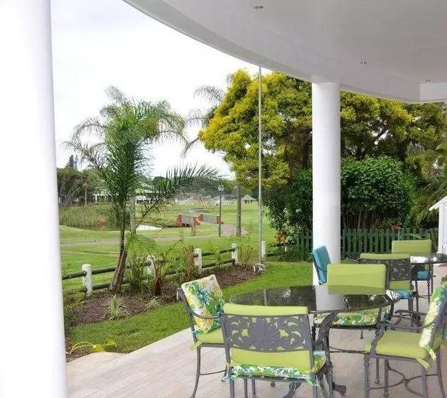 Aamiaismajoitus (B&B) Mount Edgecombe Estate Lodge