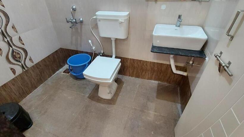 Отель Sneha Farm House