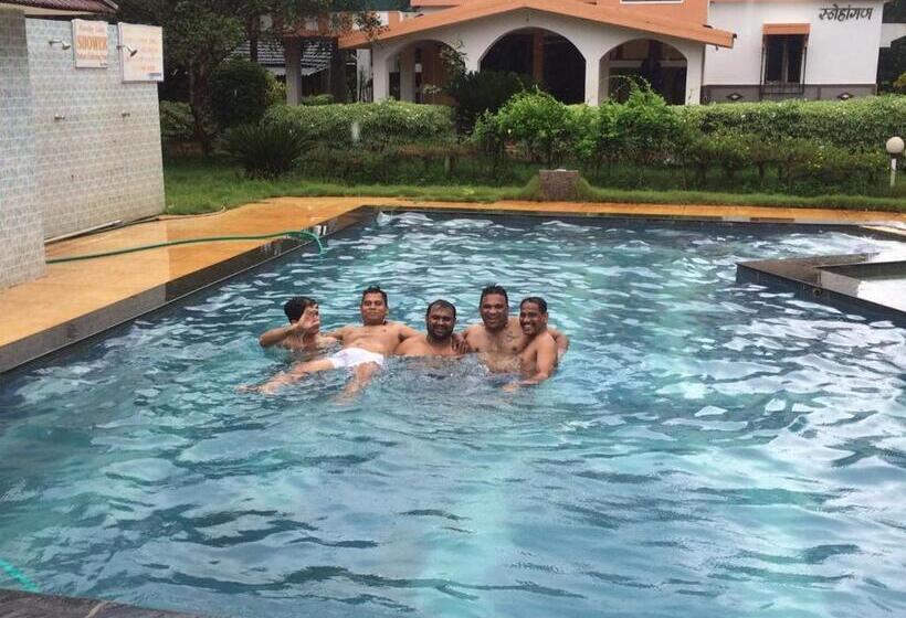 Отель Sneha Farm House