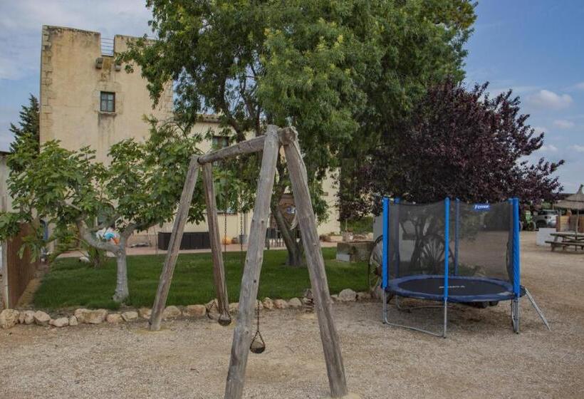 هتل Torre Forcheron