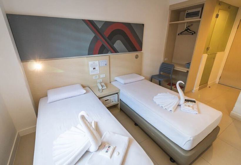 Wow Budget Hotel Cubao