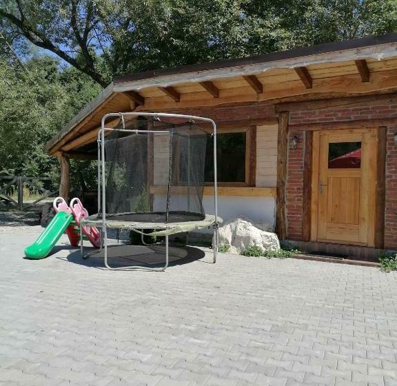 Majatalo Cabana Edelweiss