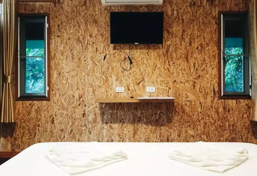 تختخواب و صبحانه Nua Tone Resort Bang Tao & Cafe