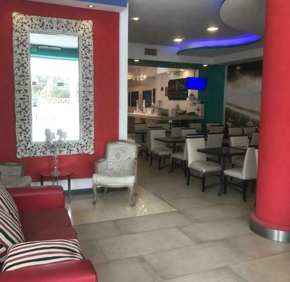 ホテル Internacional