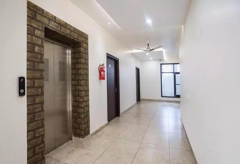 ホテル O Blue Stone Residency