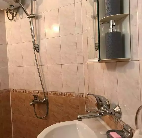 ペンション къща за гости загорски