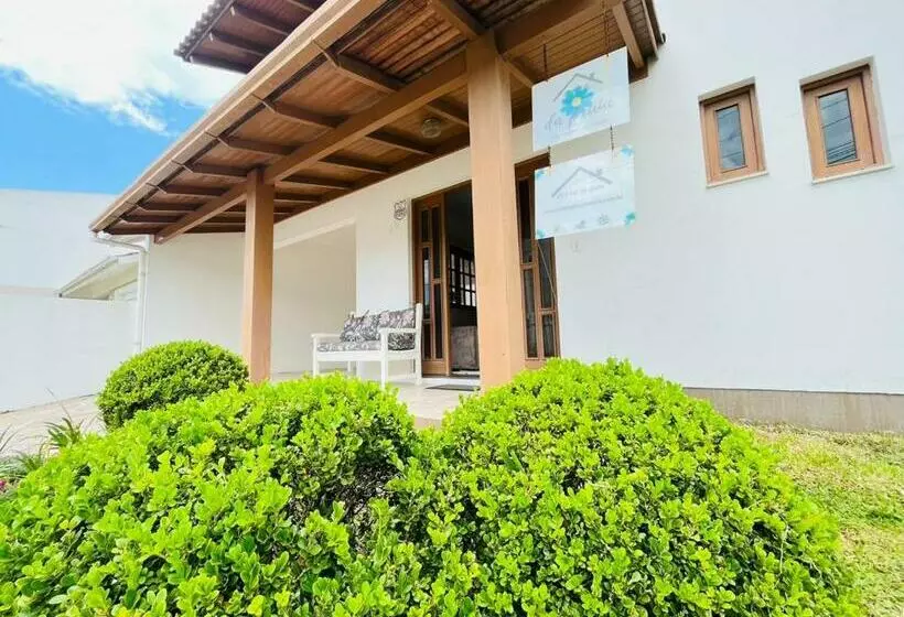 Majatalo Casa Da Praia Pousada