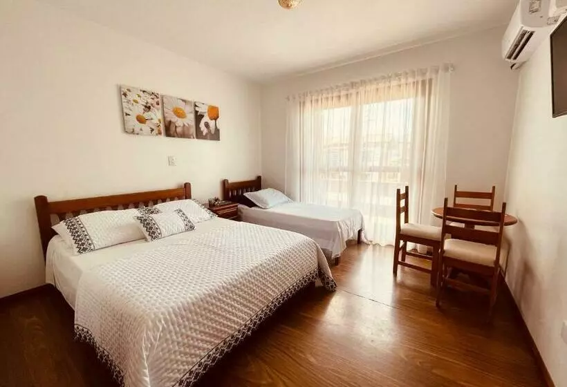 Majatalo Casa Da Praia Pousada