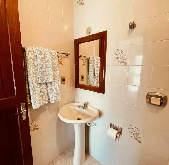 Majatalo Casa Da Praia Pousada