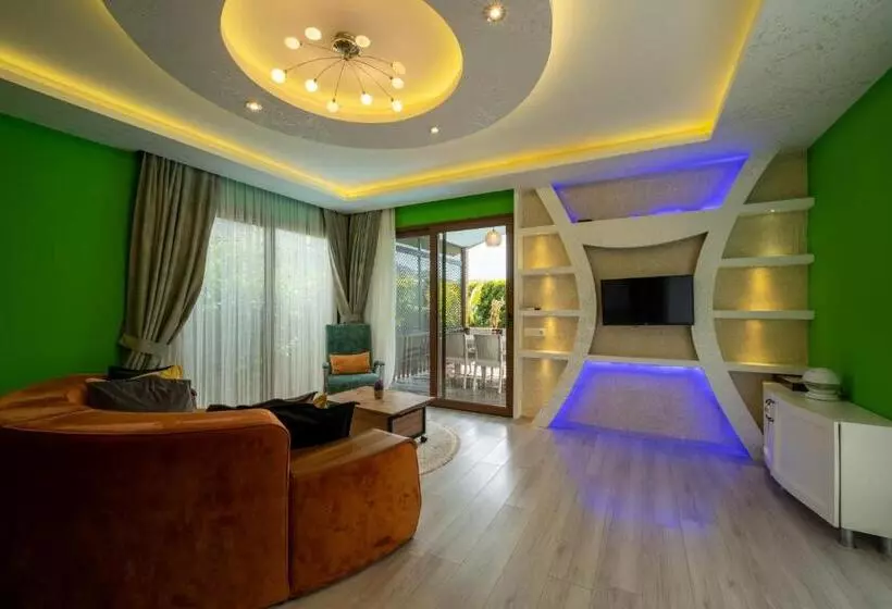 Majatalo Terra Pi̇ne