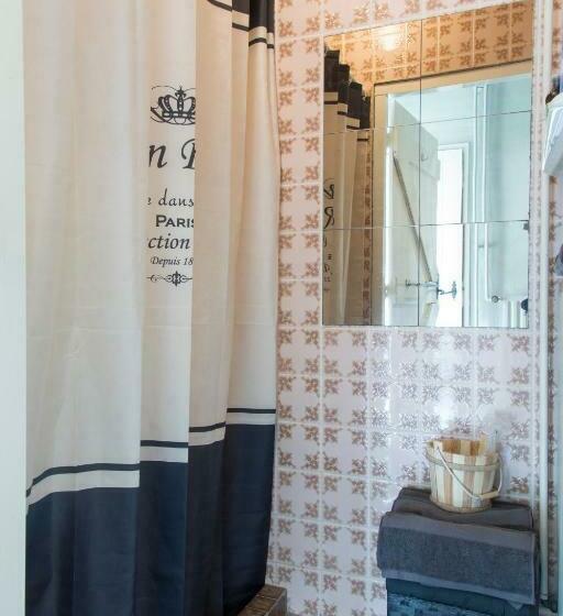 B&b Charming Farmhouse