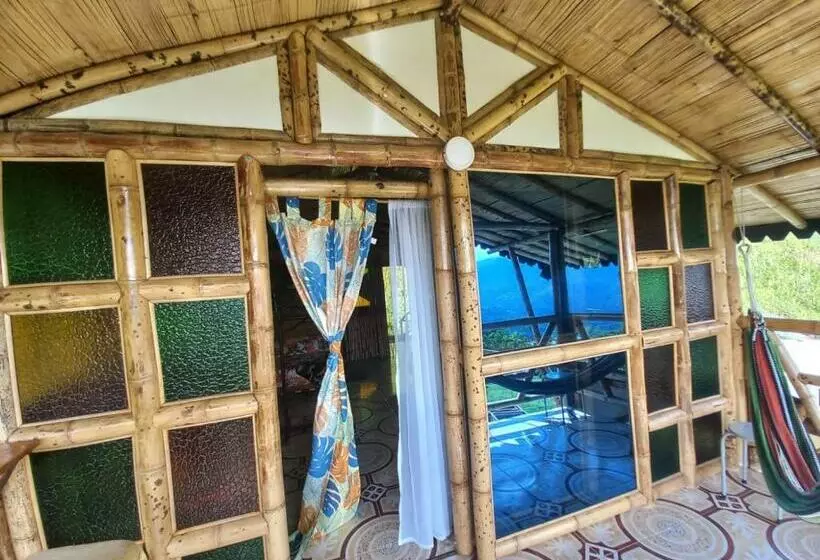 Aamiaismajoitus (B&B) Cabaña Luzmi Cocorná