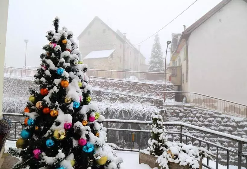 Aamiaismajoitus (B&B) Da C I S A