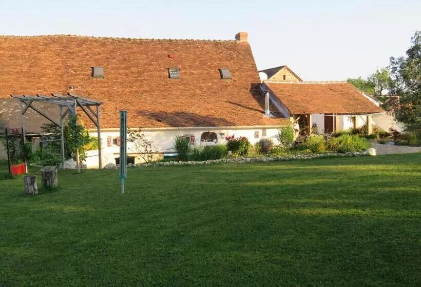 ベッドアンドブレックファースト Lalot