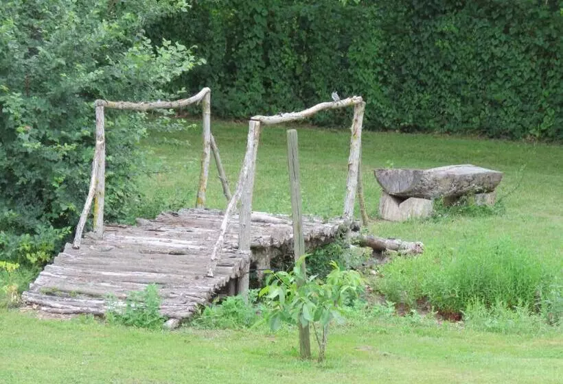 ベッドアンドブレックファースト Lalot