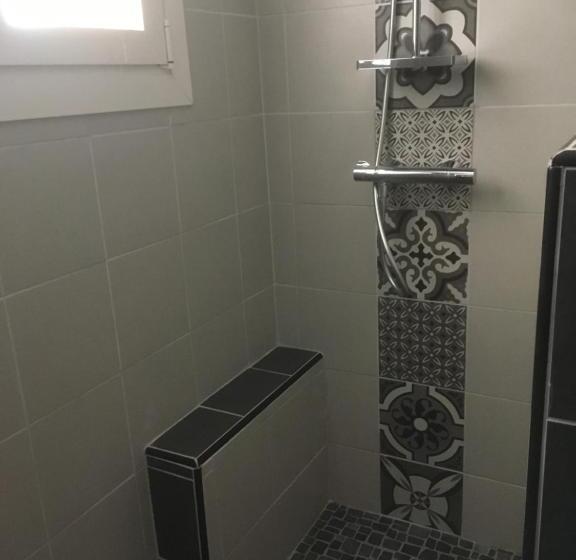 민박 Les Taouleres