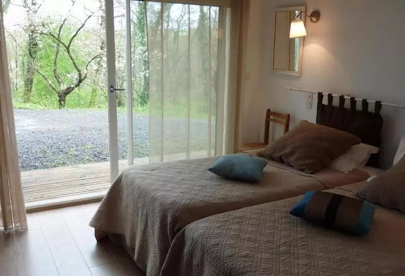 Aamiaismajoitus (B&B) Les Taouleres