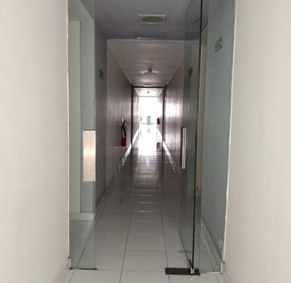 فندق Bintang Property Aeropolis