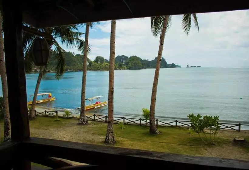 ホテル Caluwayan Palm Island Resort & Restaurant