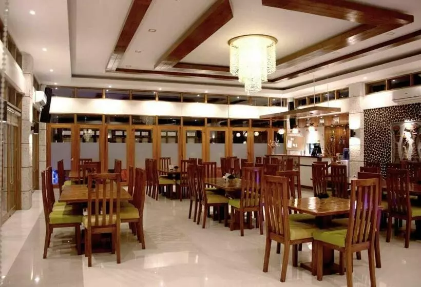 ホテル Caluwayan Palm Island Resort & Restaurant