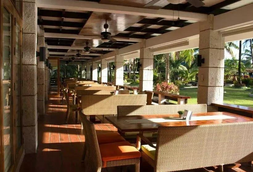 ホテル Caluwayan Palm Island Resort & Restaurant
