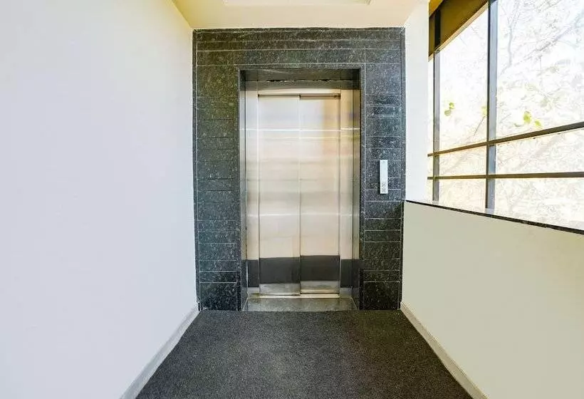 Fabhotel Regent Inn   Nr Skywalk Bridge