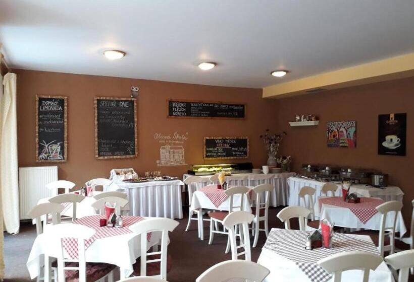 Szálloda Obecná škola