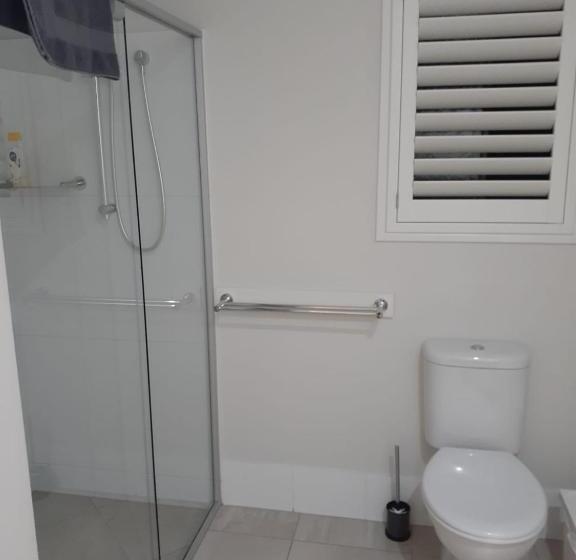 פנסיון Adwaga Lodge