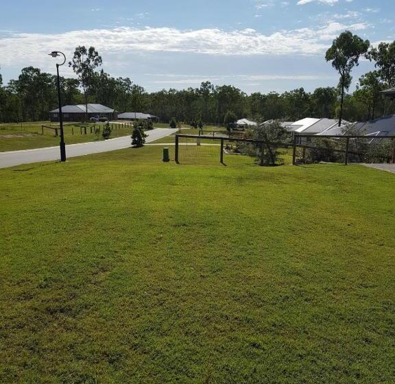 פנסיון Adwaga Lodge