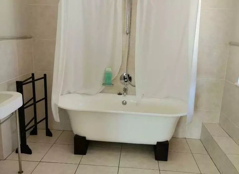 Majatalo Arkenstone Frys Guesthouse