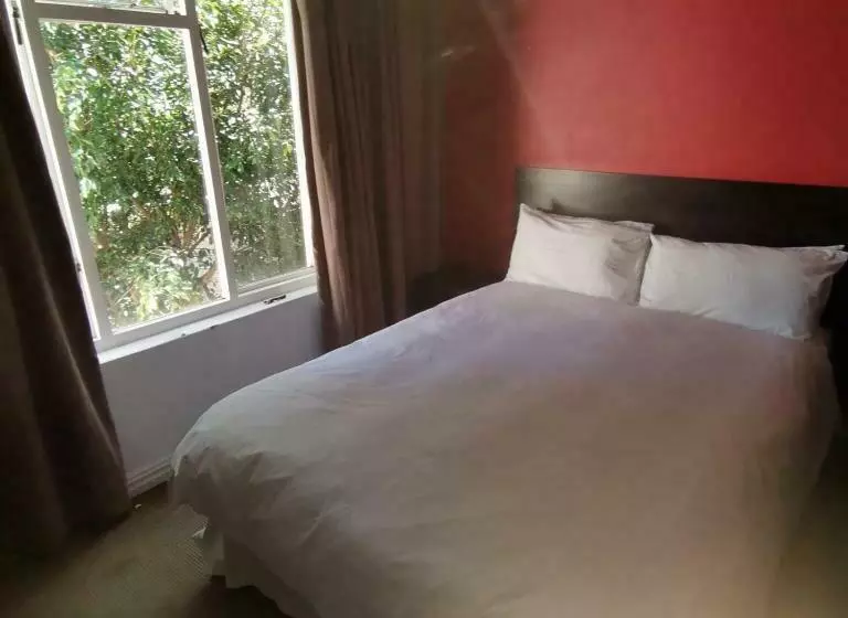 Majatalo Arkenstone Frys Guesthouse