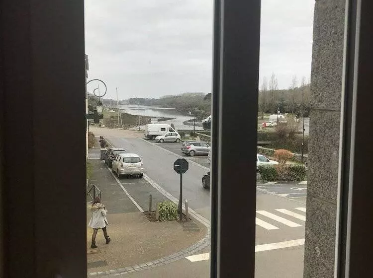 Majatalo Auberge Du Camfrout