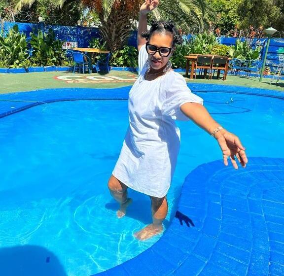 بنسيون Colins Accommodation Dayrest From R120 Overnight From R300