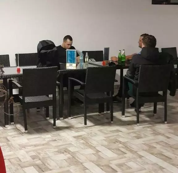 Majatalo Complex Turistic Duca