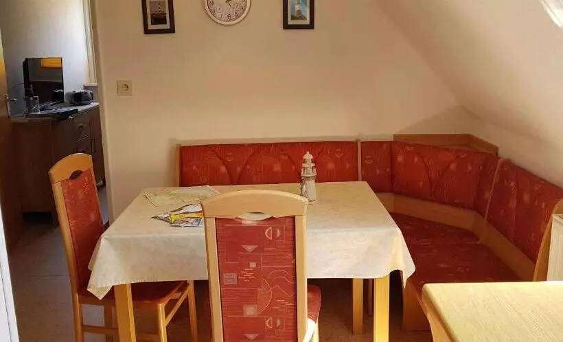 ペンション Ferienwohnungfloppyhansiog3