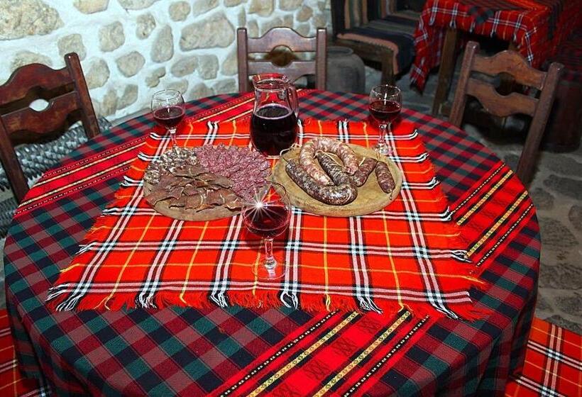 بنسيون Melnik Pyramids Guesthouse